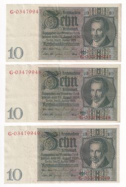 German 1929 Series 10 Reichsmark Banknotes with Sequential Serial Numbers