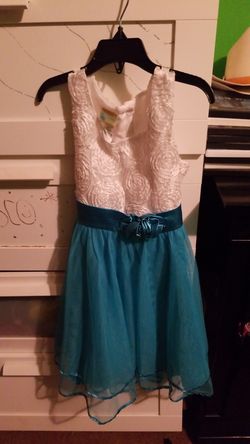 Girls dresses all brand name size 6 and 7/8 $6