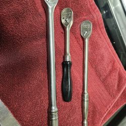 Snap On 1/2"  Drive And 2 - 3/8" Drive 