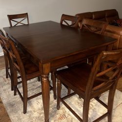 Handmade Amish Wooden Dining Table with 6 Chairs – Like New!  