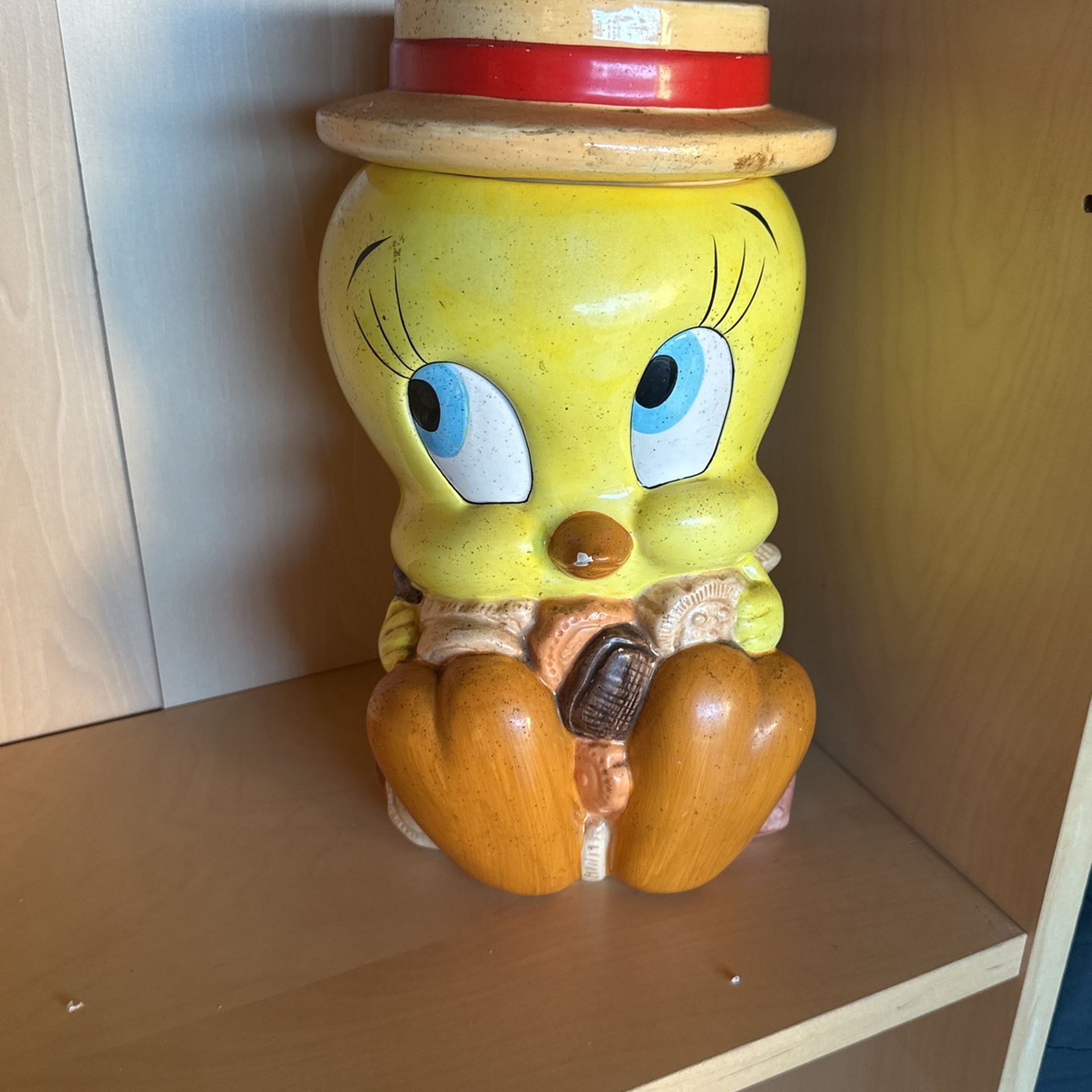 Vintage Adorable Tweety Bird Cookie Jar 1993 Warner Bros 11.5" Tall with Hat