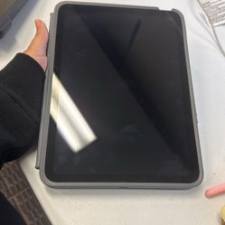 IPAD OS 18. 