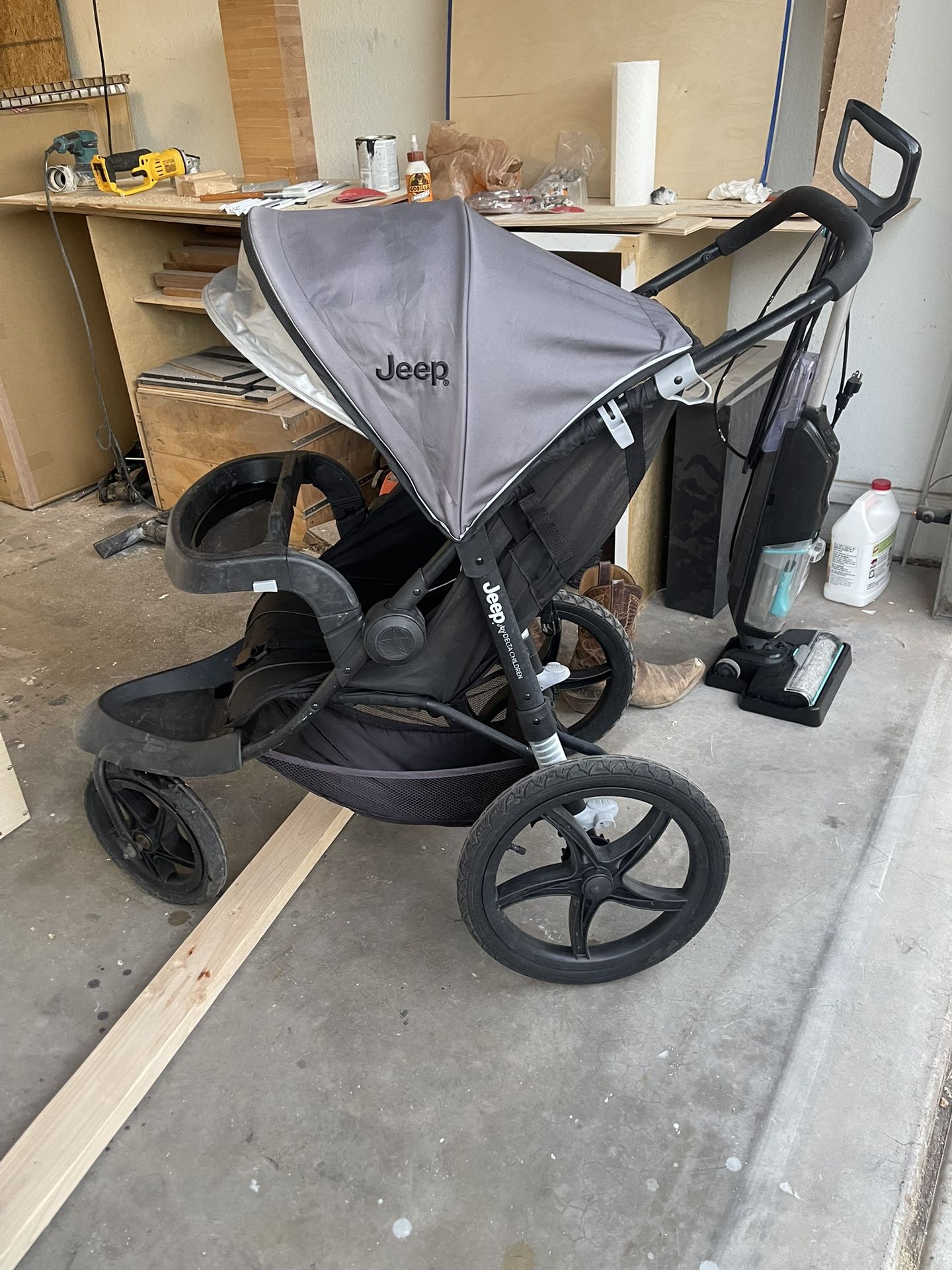 Jeep Jogging Stroller