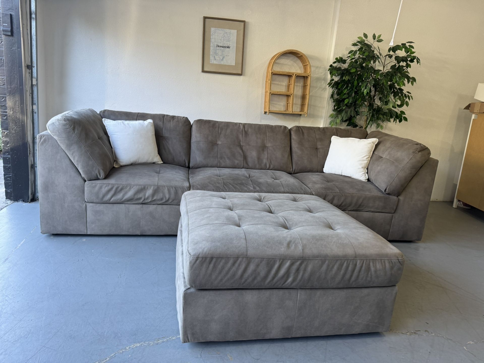 Modular Sofa & Ottoman