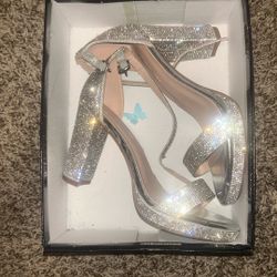 Sparkling Heels 
