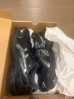 Asics Black/Pure Silver Gel