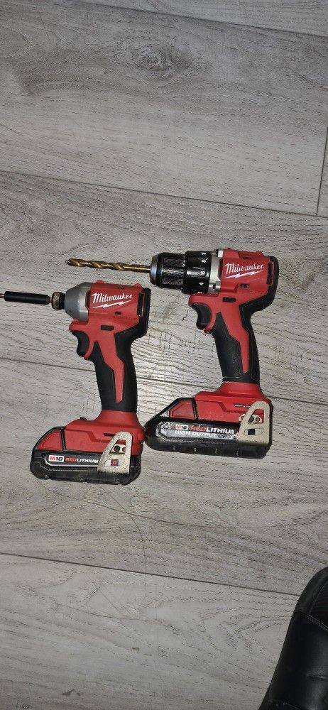 Milwaukee Compact Drill/Impact
