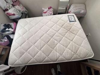 Full Size Mattress