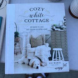 Decor book