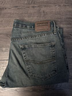 Levis Men’s Jeans 