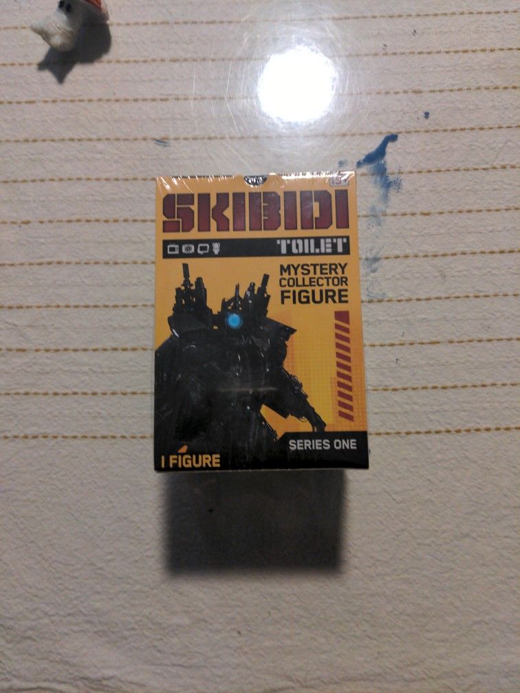 Skibidi Toilet Mystery Collection Figure