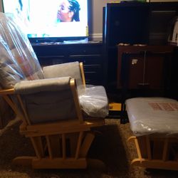 Glider Chair And Ottoman 