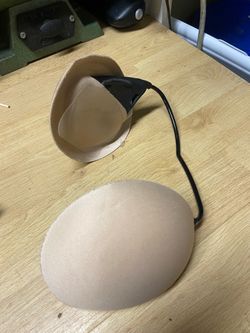 LOW PRICE MOVING- $190 RETAIL MISSES KISSES BRA