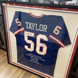 Lawrence Taylor Signed Jersey