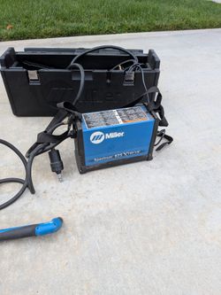 Miller Spectrum 625 X-TREME Plasma Cutter + Case + Torch