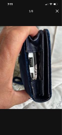 New I phone 7 Navy Blue Charger Wallet SALE $13  🍀