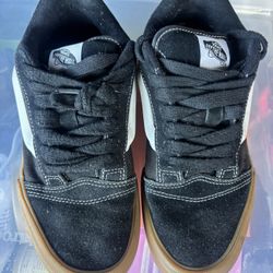 Men’s shoe’s Size 8