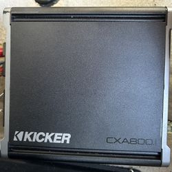 Kicker CXA800.1 amplifier 
