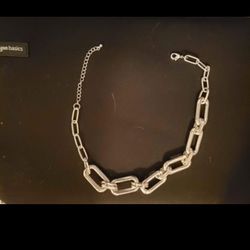 The Quinn Statement Necklace in Silver 