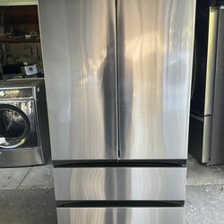 SAMSUNG REFRIGERATOR / FREE DELIVERY 