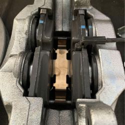 Silverado 4 Piston Brake Upgrade