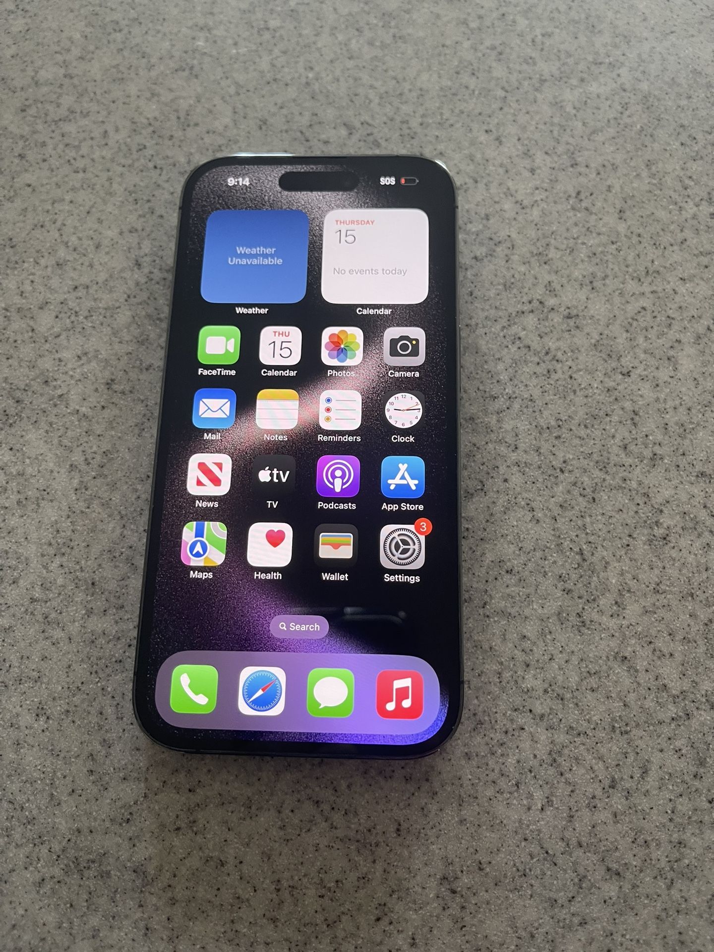 FACTORY UNLOCKED IPHONE 14 PRO 128gb W/case