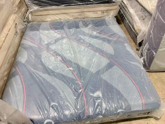 King Mattress Sealy Posturepedic Elite II Firm