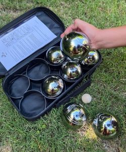 NEW Bocce Ball Set W/ 8 Steel Tossing Balls, Cochonnet & Carrying Case, Petanque Boules Lawn Game !