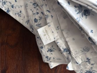 Twin Sheet Set With One Pillow Case _$5