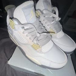 Air Jordan 4