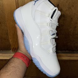Air Jordan 11 Legend Blue 2024