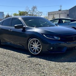 2016 Honda Civic( CLEAN TITLE SMOG IN HAND)