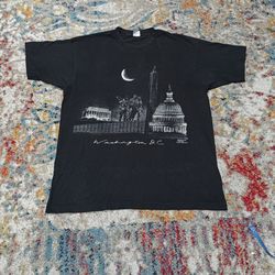 Vintage Washington DC 1984 Capital Novel Tee