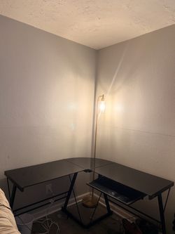 Black L-shaped Table/Desk