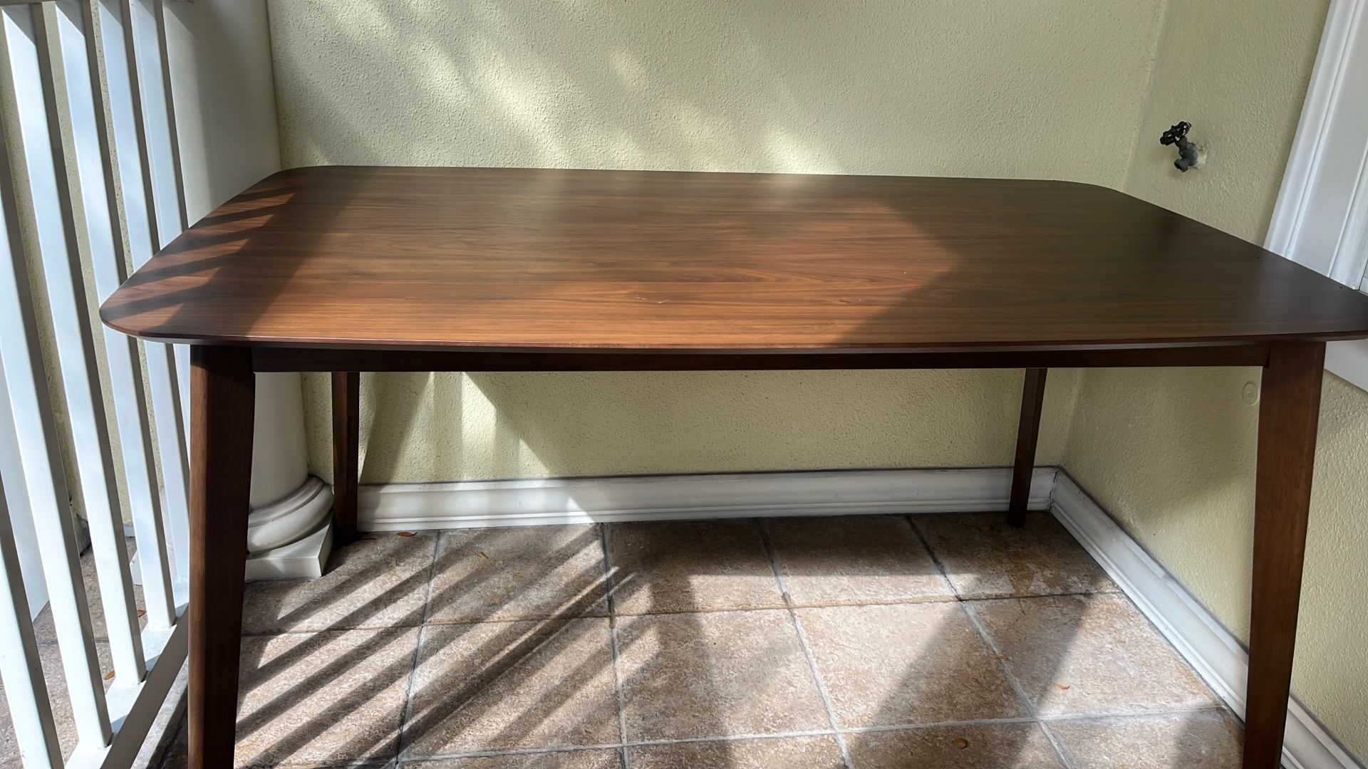 Dining Table Wood New