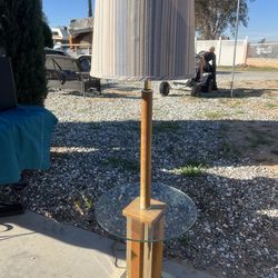 Mid-Century Modern Style Floor Lamp!