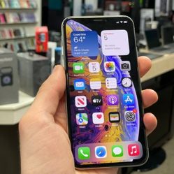 Like New iPhone XS Max 64Gb Unlocked and warranty 
