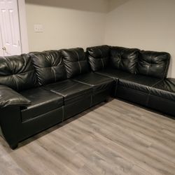 Black 2 Piece Sectional Sofa and Chaise
