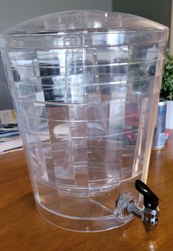 3-gallon Beverage Dispenser with ice cone