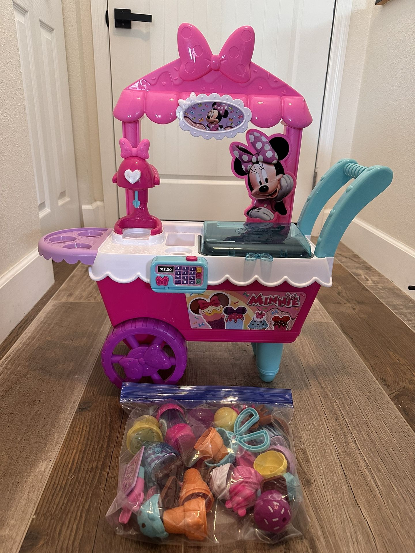 Minnie Ice Cream Cart Toy