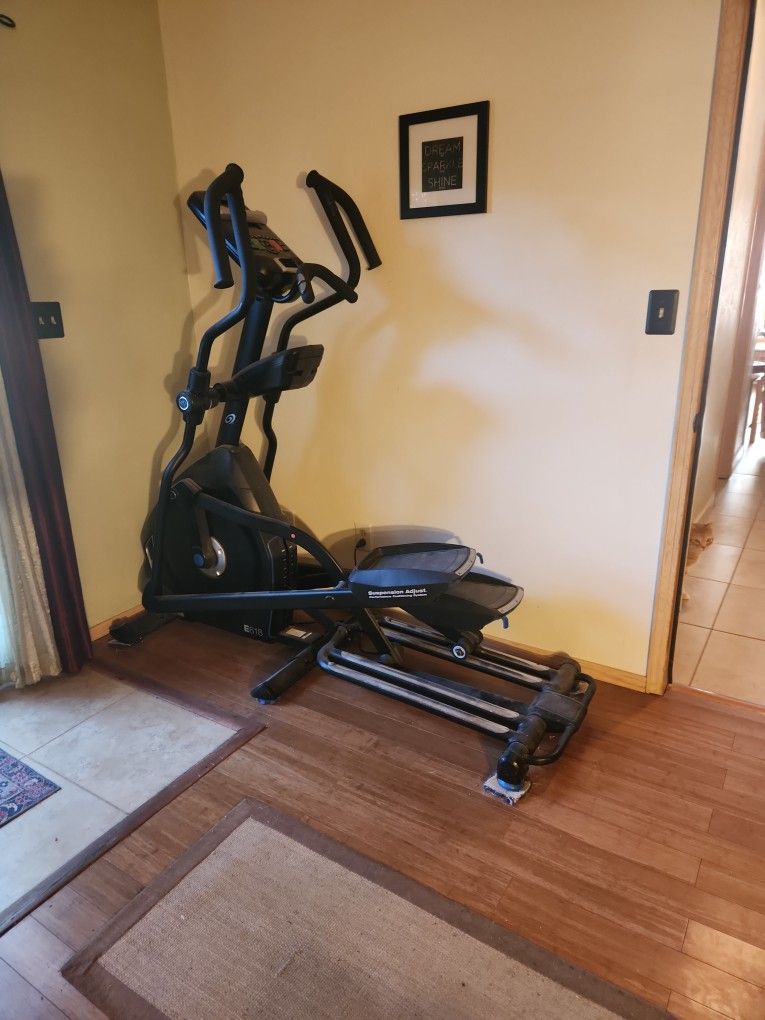 Elliptical Exercise Machine