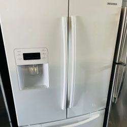 Samsung french door refrigerator 