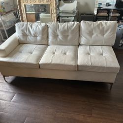 White 1 Piece Leather Sofa 