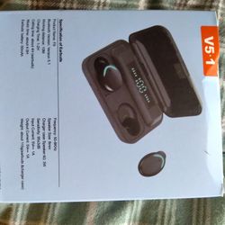 Bluetooth Earbuds New In Box Only $20