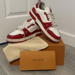 LV Trainer Sneaker