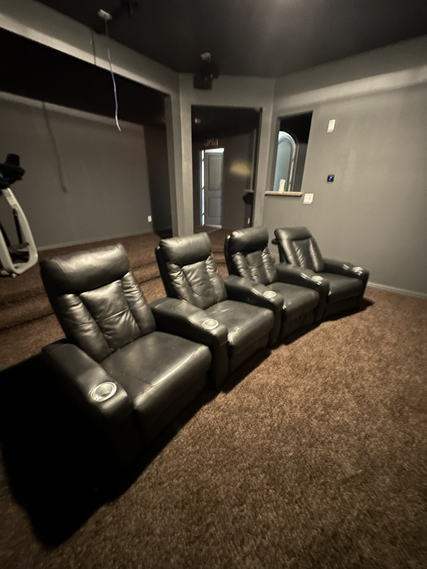 4 MOVIE THEATER RECLINING LEATHER CHAIRS