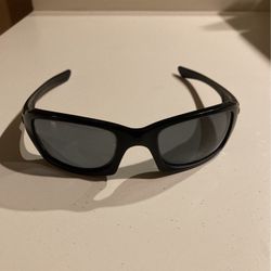 Oakley Sun Glasses 