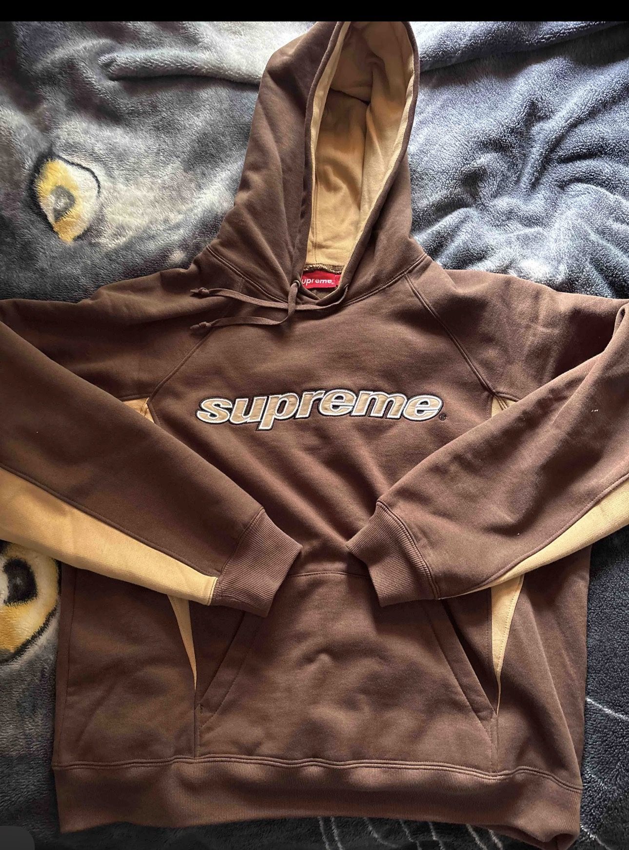 Supreme Hoody