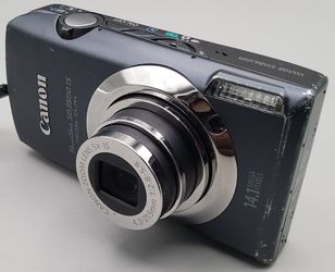 Canon PowerShot SD3500 IS 14.1 MP Digital Camera w 32GB SD Card, 3.5-Inch Touch Panel LCD and 5x Ultra Wide Angle Optical Image Stabilized Zoom