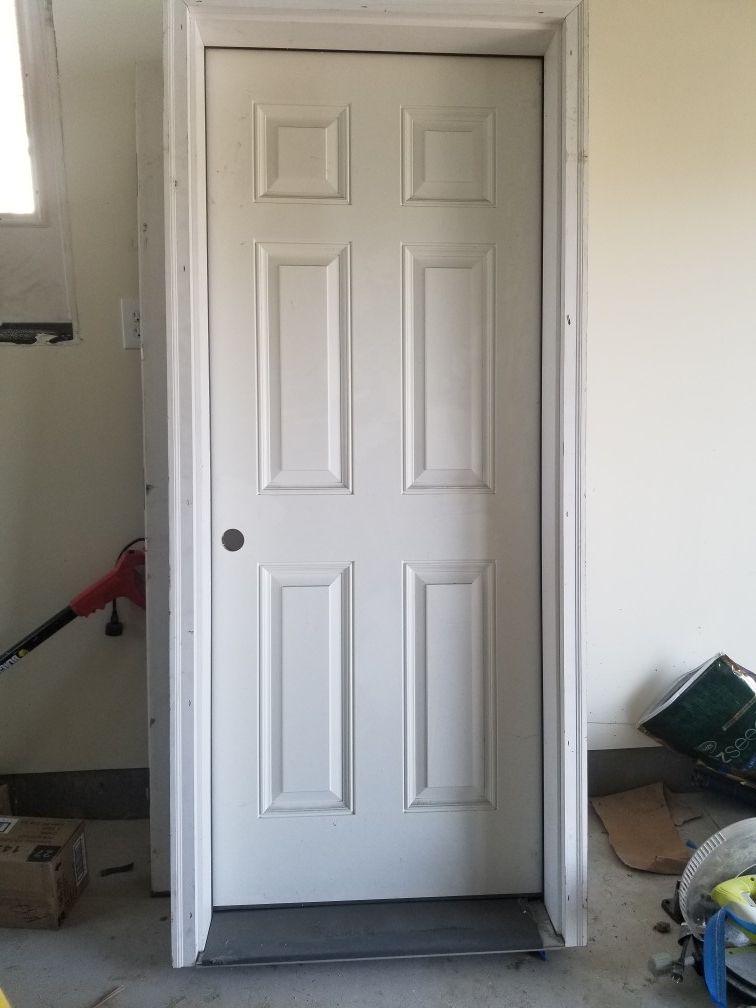 32x81 standard door (right hand)